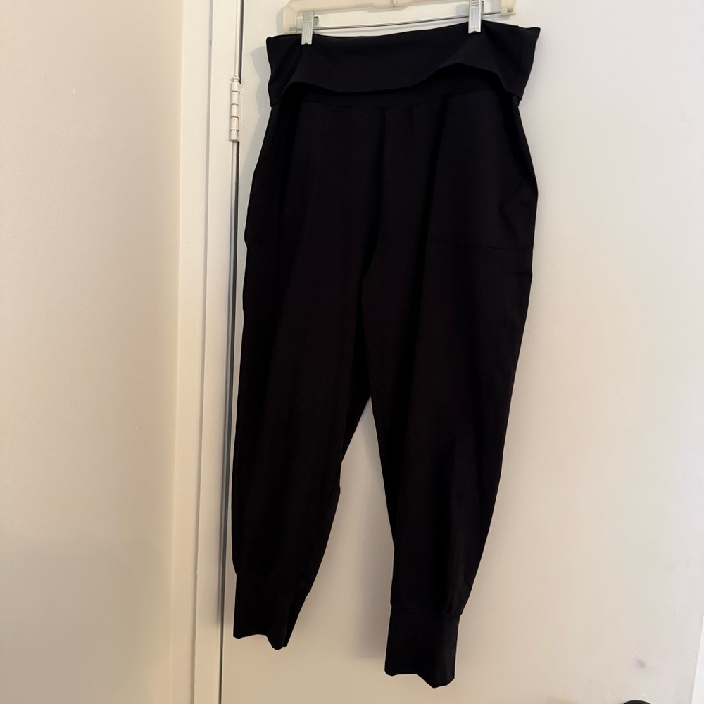 Aerie Black Relaxed Fit Yoga Pants